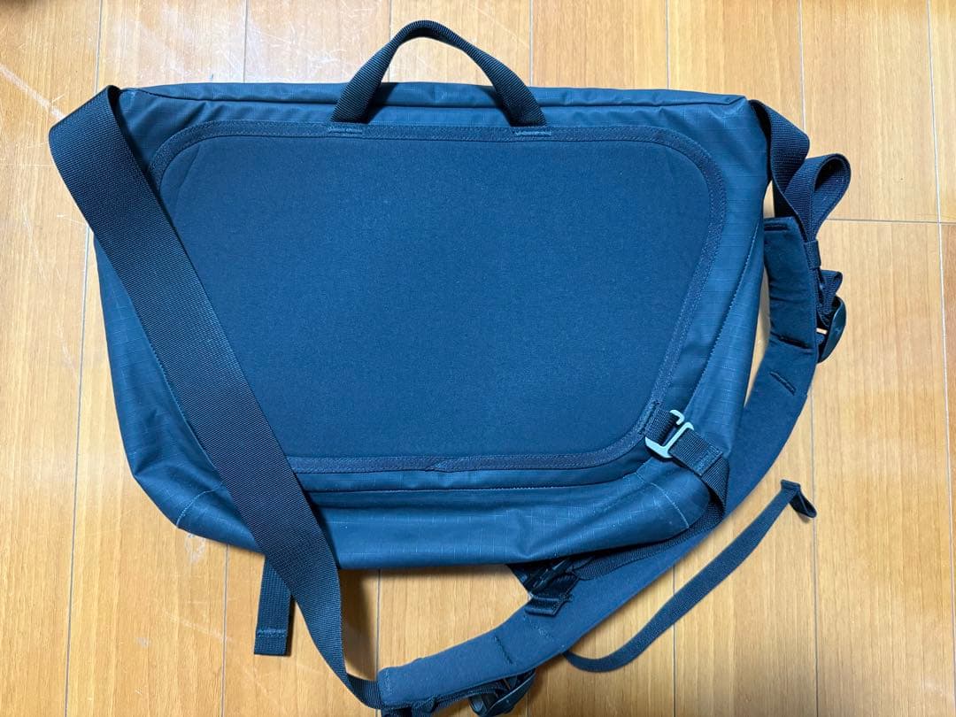 アークテリクス　グランヴィル 10 クーリエ