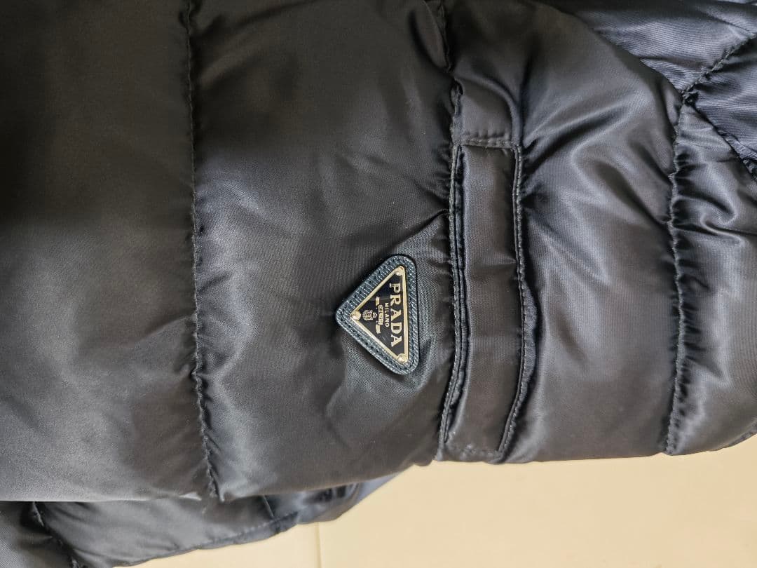 PRADA プラダ ファー ダウン 三角プレート 44