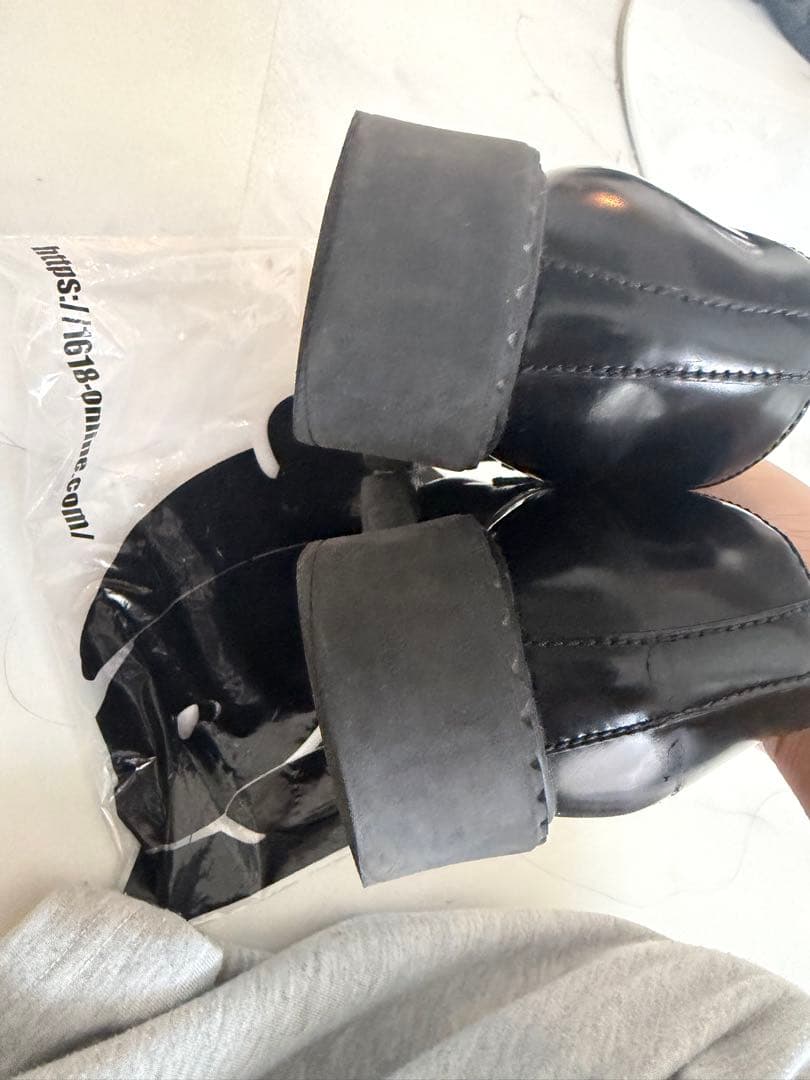 大人気PRADA ブラック チョコレート ブラッシュドレザー ローファー 36