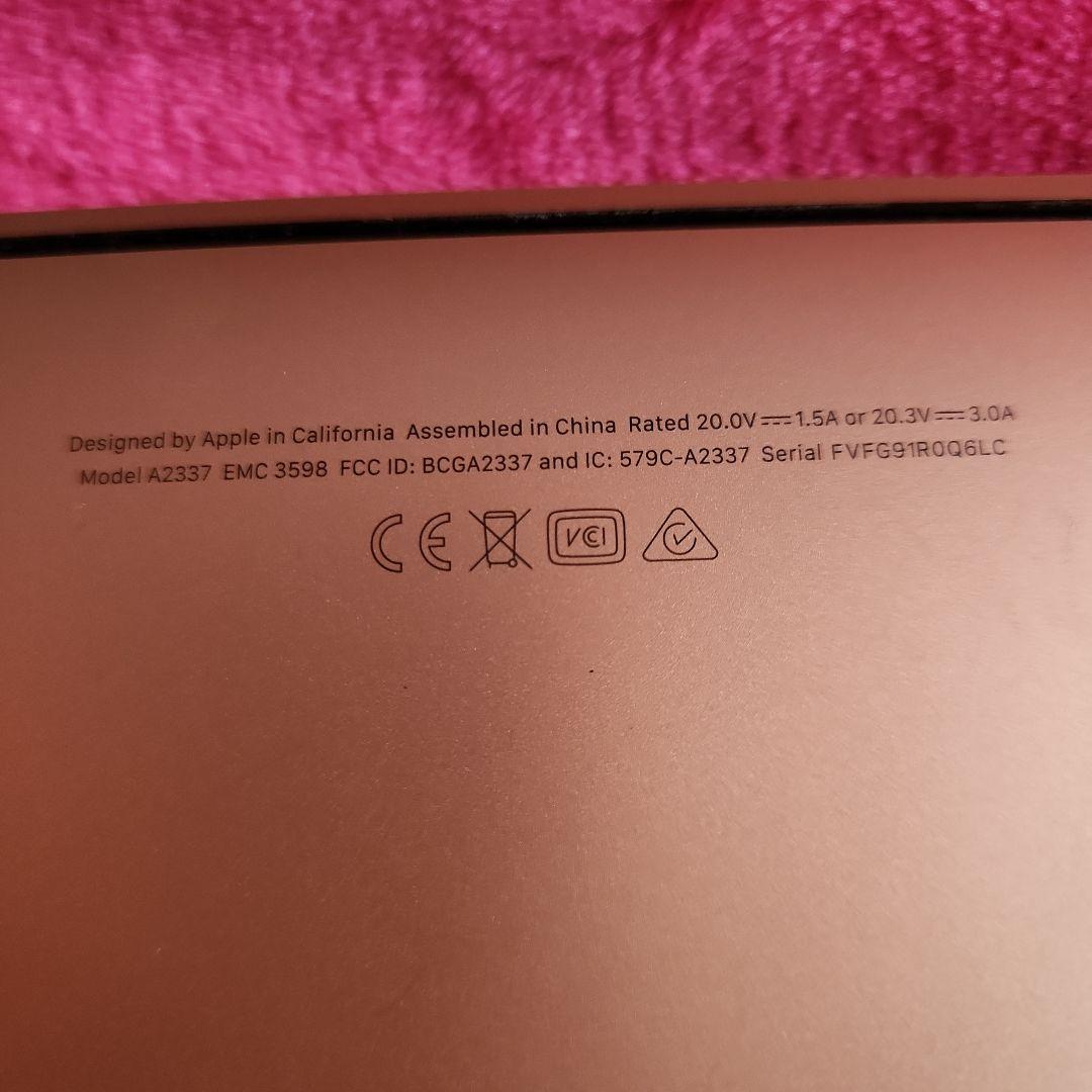 MacBook ゴールド 英語配列