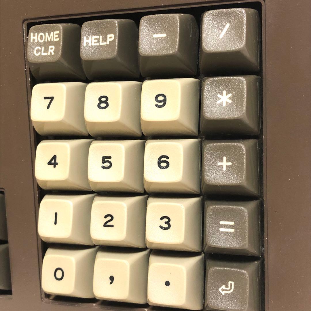 ■レトロ・希少■ NEC・PC-8801 ■パソコン・本体+キーボード