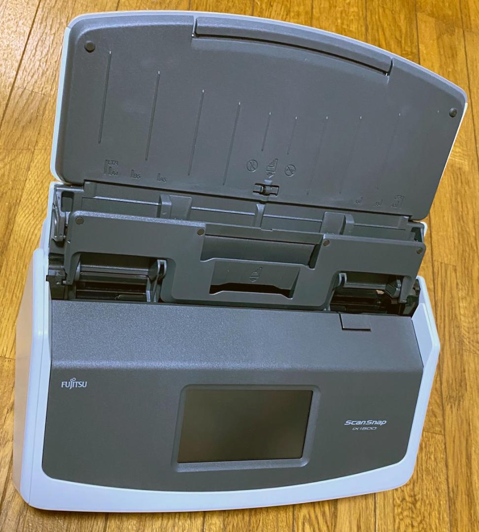 ScanSnap iX1500 白（スキャンスナップ） FI-IX1500