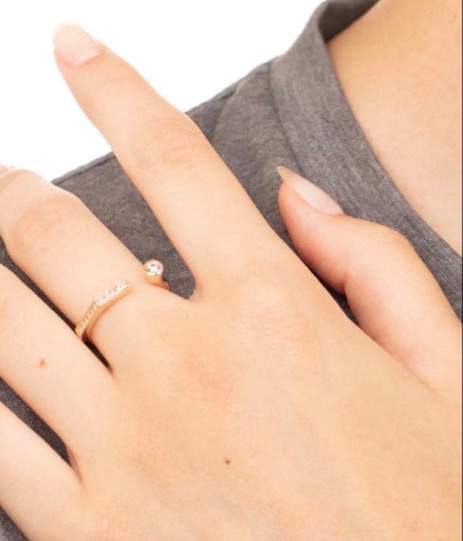 美品　HIROTAKA MANHATTAN ダイヤモンド リング