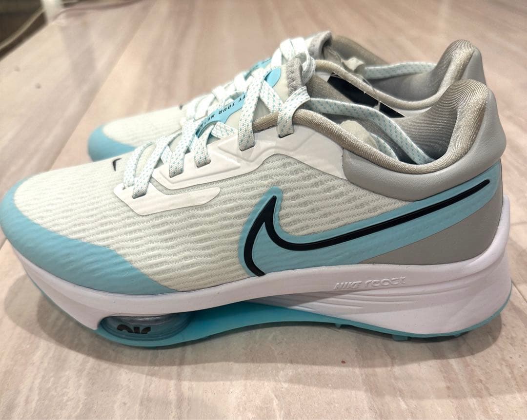 新品◆NIKE　エア ズーム インフィニティ ツアー ネクスト％　23.5センチ