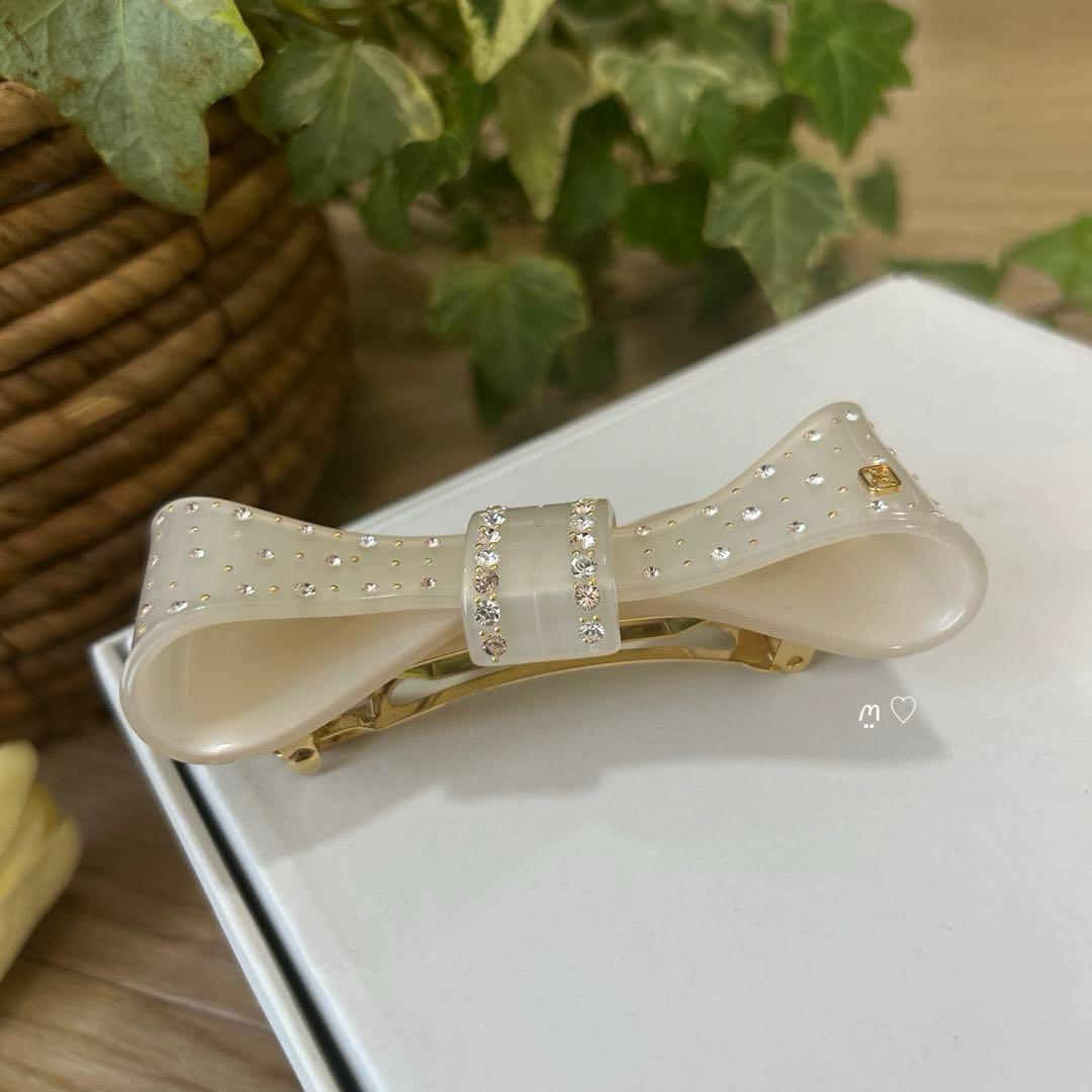 アレクサンドルドゥパリ　スワロフスキーリボンバレッタ　髪留め　ヘアアクセサリー