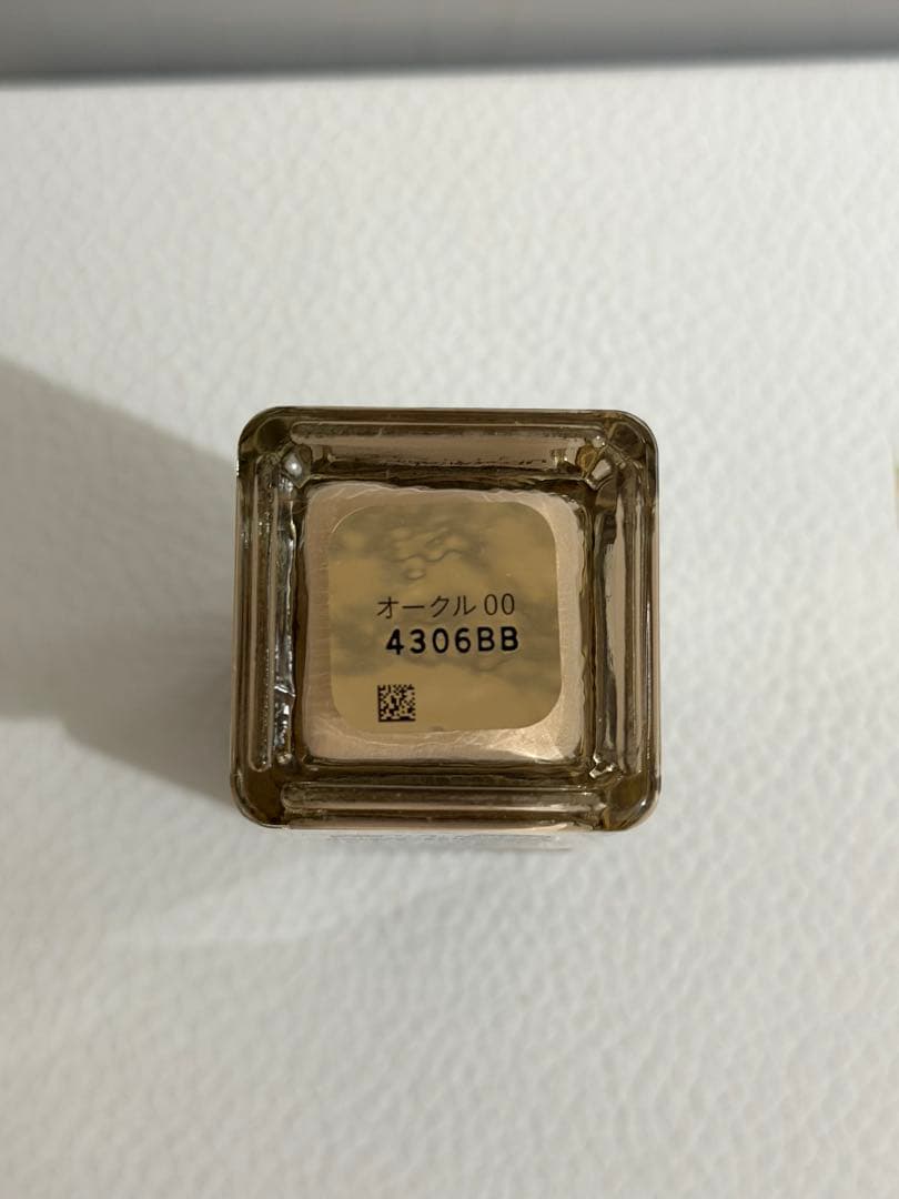 ほぼ未使用/クレ・ド・ポー ボーテ タンフリュイドエクラ ナチュレルオークル00