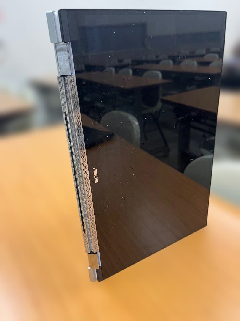 ASUS Chromebook 2-in-1 シルバー C436F