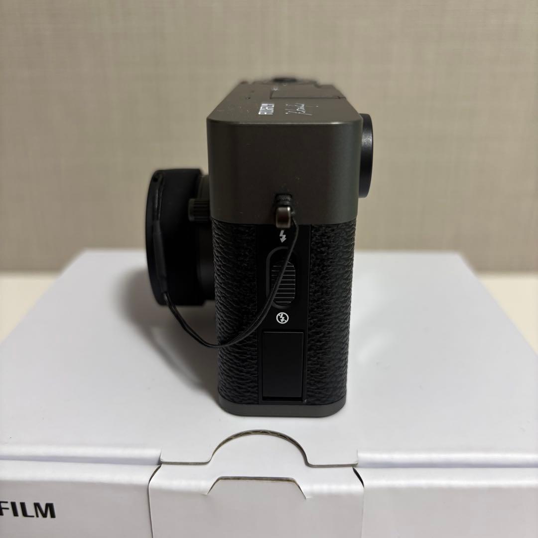 Fujifilm X half デジタルカメラ チャコールシルバー