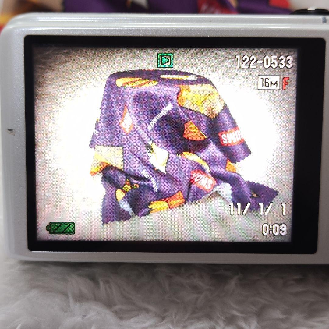 良品✨CASIO EXILIM EX‐ZR200 ホワイト コンデジ デジカメ