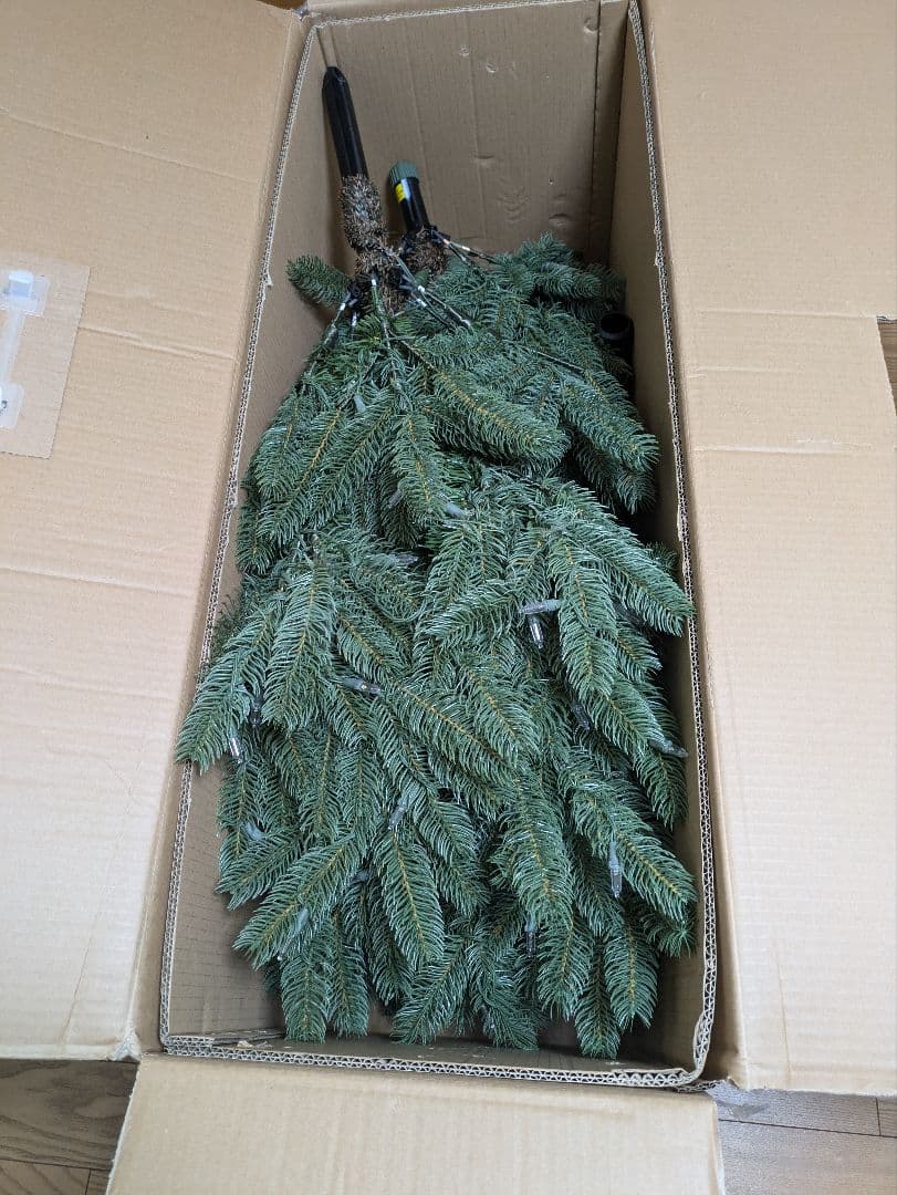 クリスマスツリー　コストコ　150cm 　電飾付き