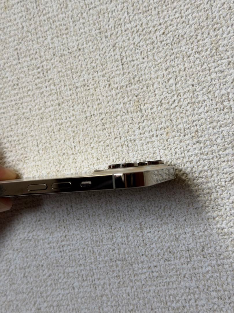 iPhone 14 Pro ゴールド 本体256GB SIMロックなし