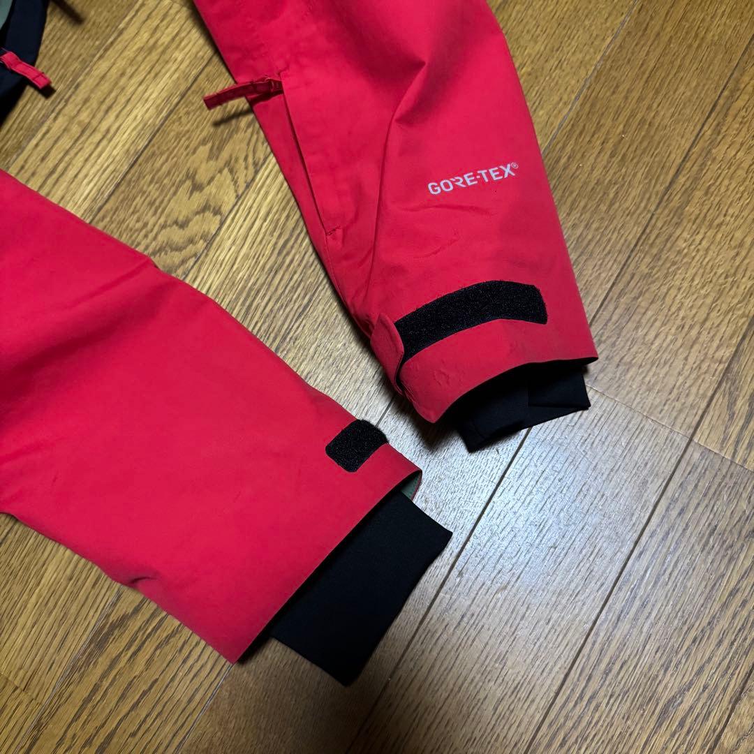 686 GORE-TEX ゴアテックス スノーボード スノボ ジャケット M