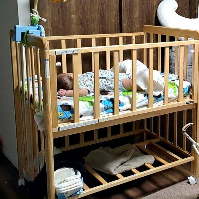 ヤトミ　ベビーベッド　ミニベビーベッド　ナチュラル