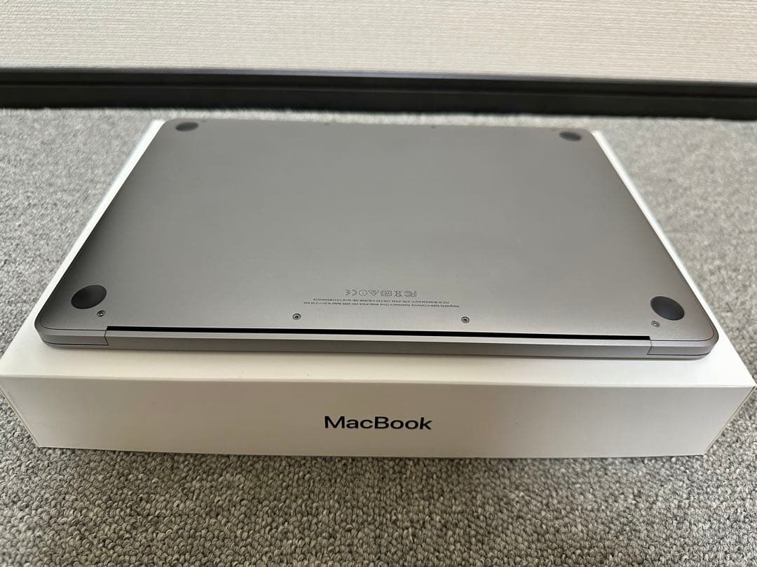 MacBook 12インチ 16GBメモリ/256GB SSD