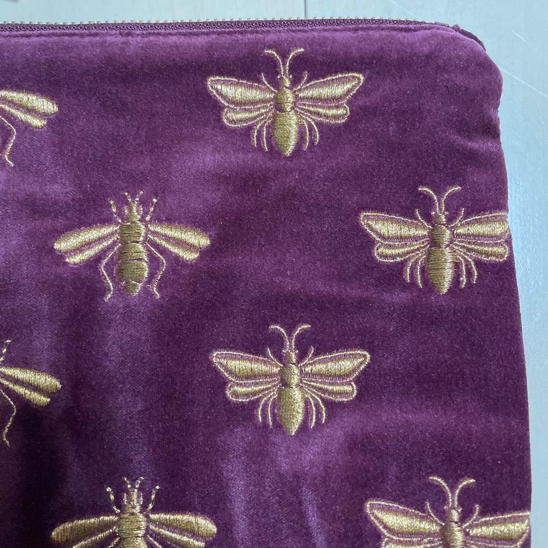 【Elizabeth Scarlett 】honey Bee エブリデイポーチ