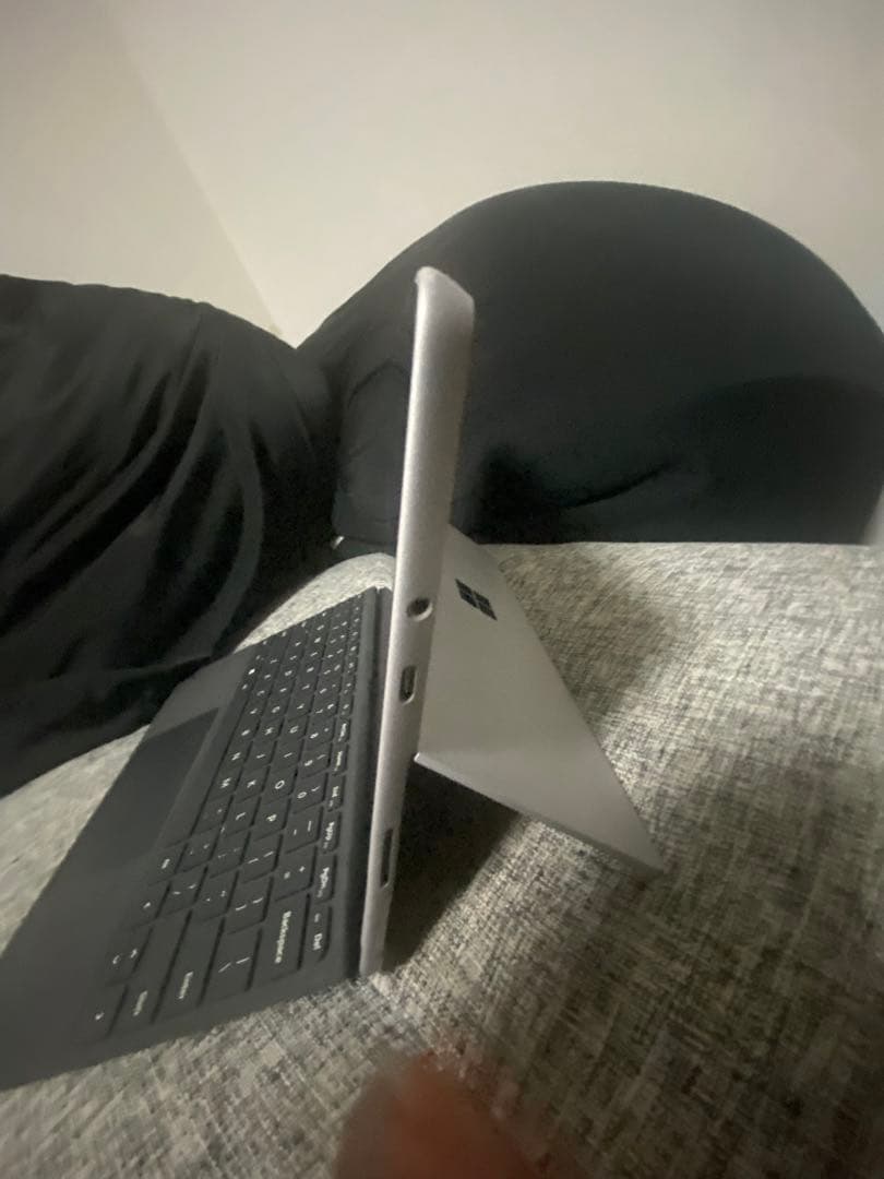 Microsoft Surface Pro go2 64GB キーボード付き