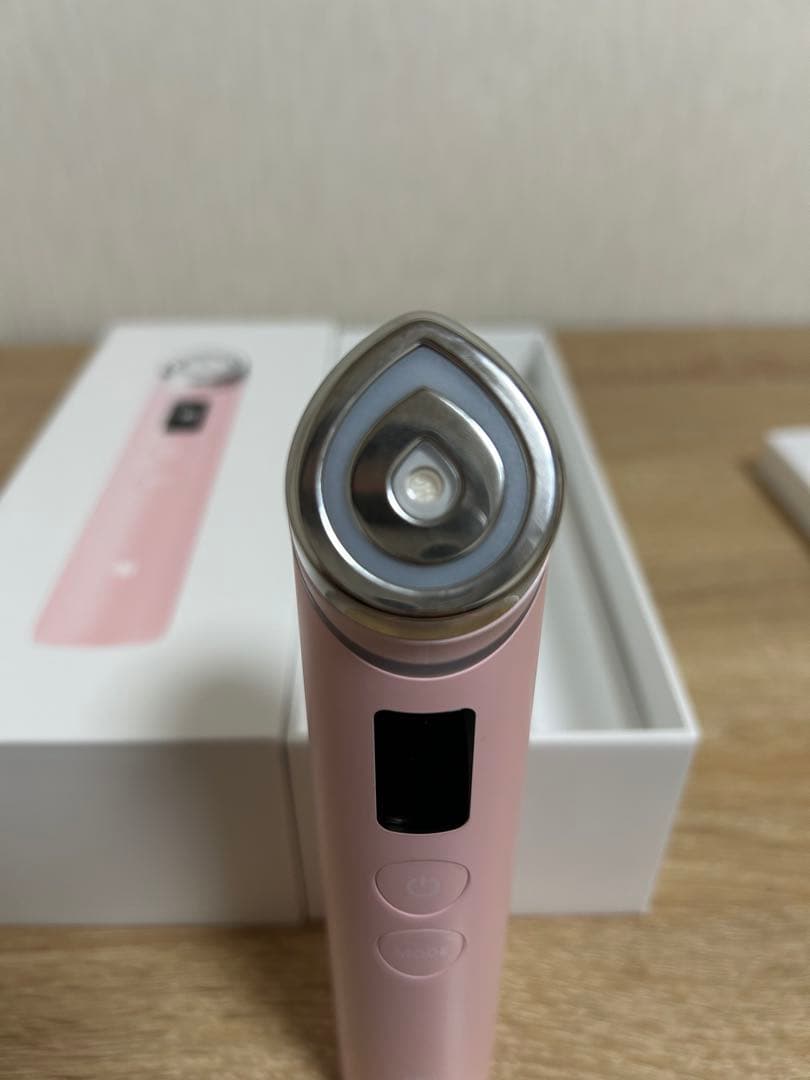 メディキューブ　美顔器　ブースタープロ　ピンク