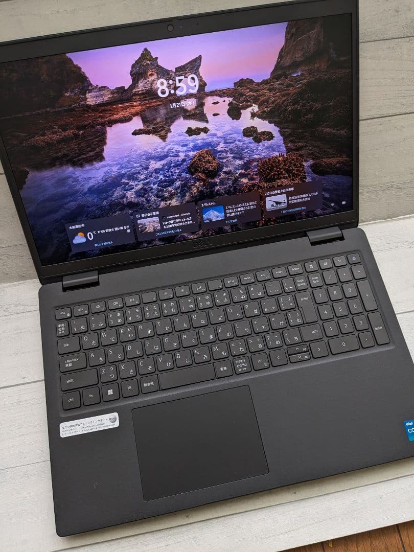 ② DELL Latitude 3520 16GB 256GB Office