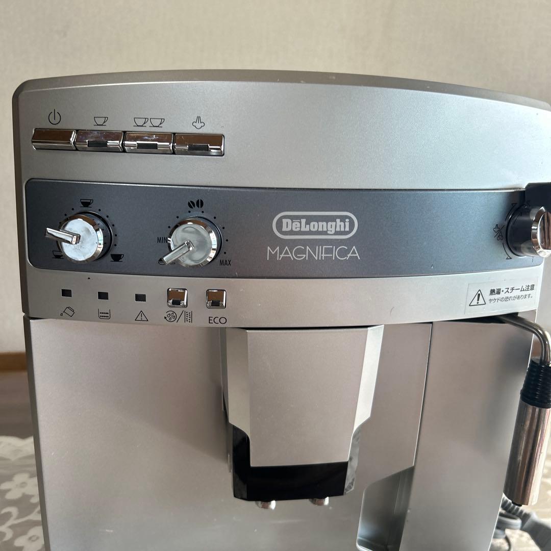 デロンギ マグニフィカ エスプレッソマシン ESAM03110動確済