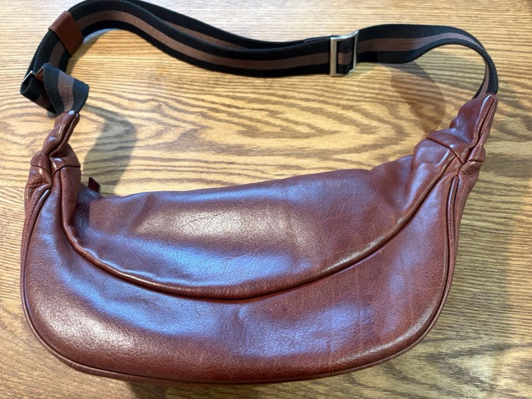 ココマイスター ダーリントン MIKAZUKI ボディバッグ オイルレザー 濃茶