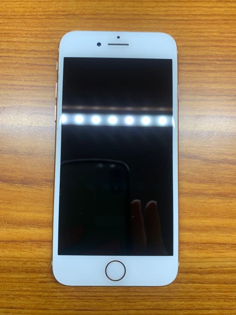 （美品）Apple iPhone8 64GB ゴールド