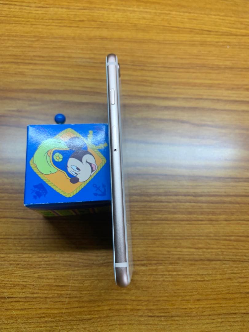 （美品）Apple iPhone8 64GB ゴールド