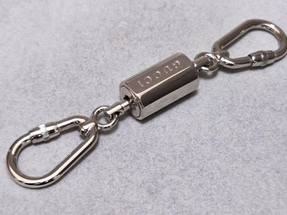 GUCCI グッチ　メタル　カラビナキーホルダー　美品　箱付き　43130