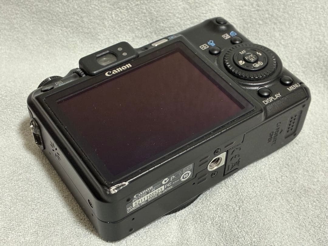 【CCD素子】Canon G9 デジタルカメラ 本体とバッテリーチャージャー付き