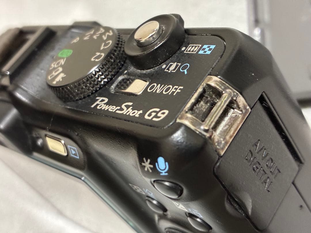 【CCD素子】Canon G9 デジタルカメラ 本体とバッテリーチャージャー付き