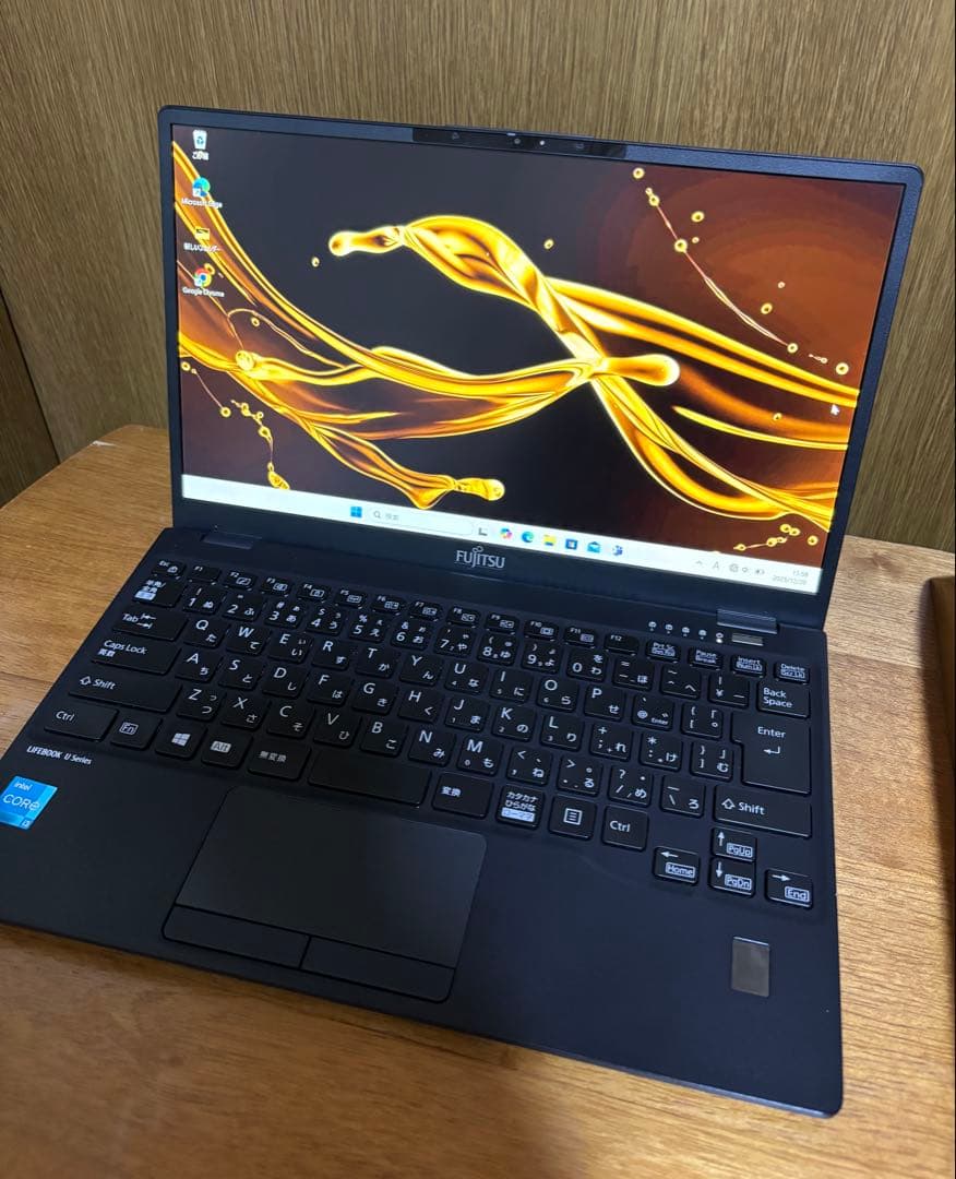 LIFEBOOK U9311/F 2021/7製 11世代CPU 極軽極薄
