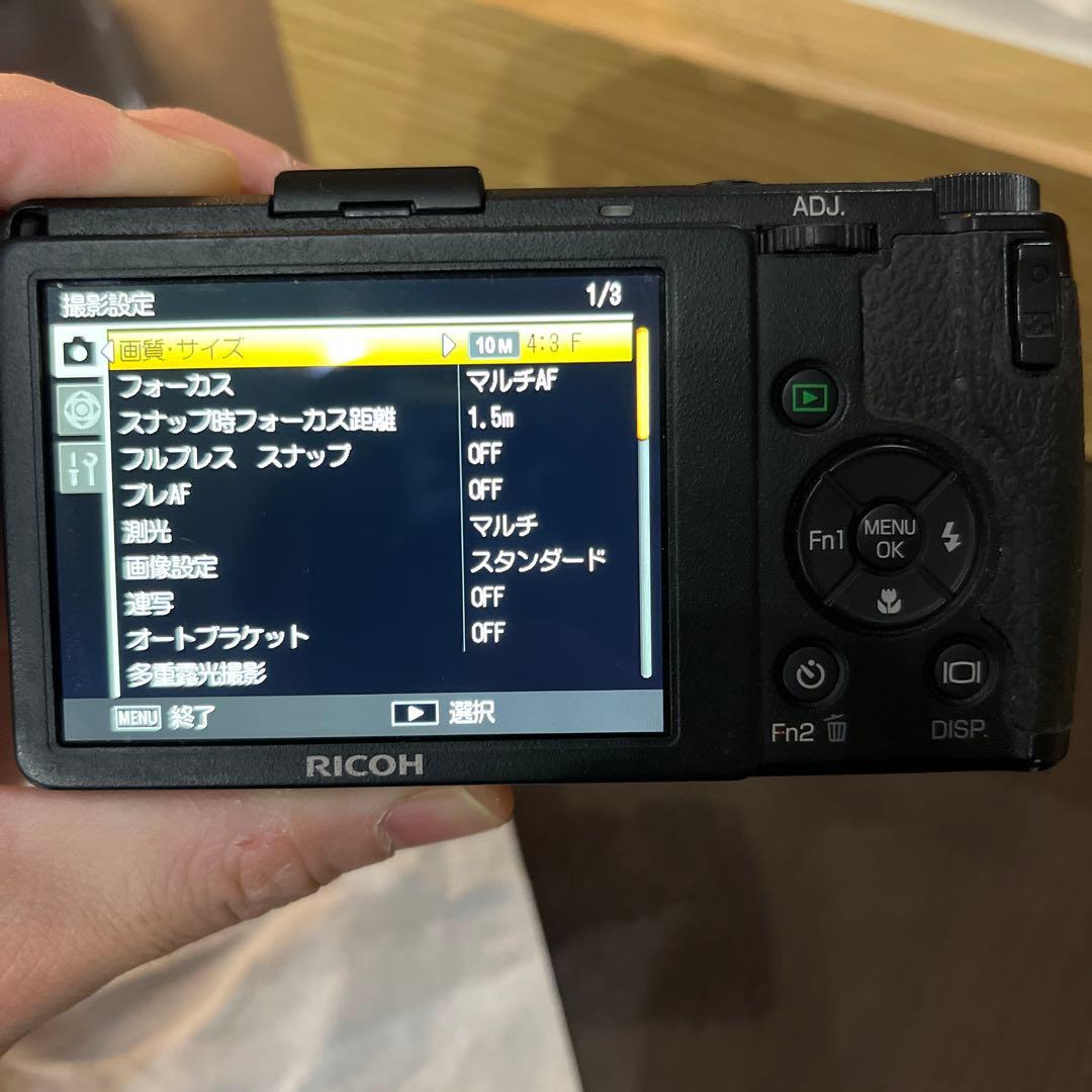 【祝日セール】美品RICOH GR DIGITAL Ⅳ ケース付き