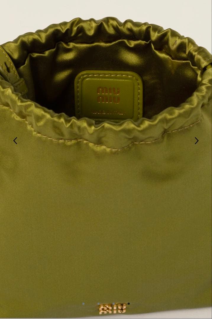 MIU MIU ダッチェス ポーチ オリーブグリーン