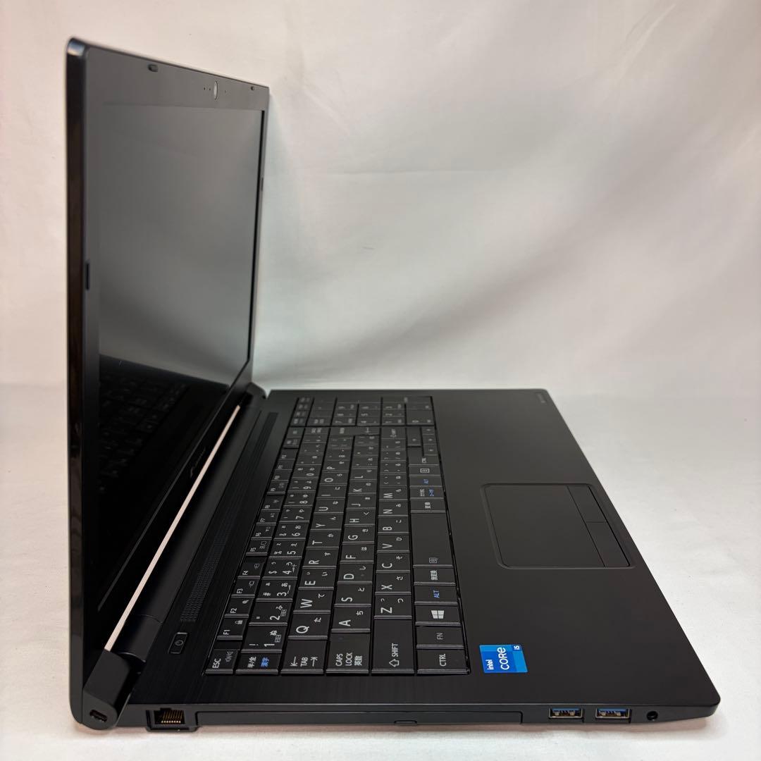 準美品 dynabook B65 第11世代 i5 15.6型 DVD オフィス