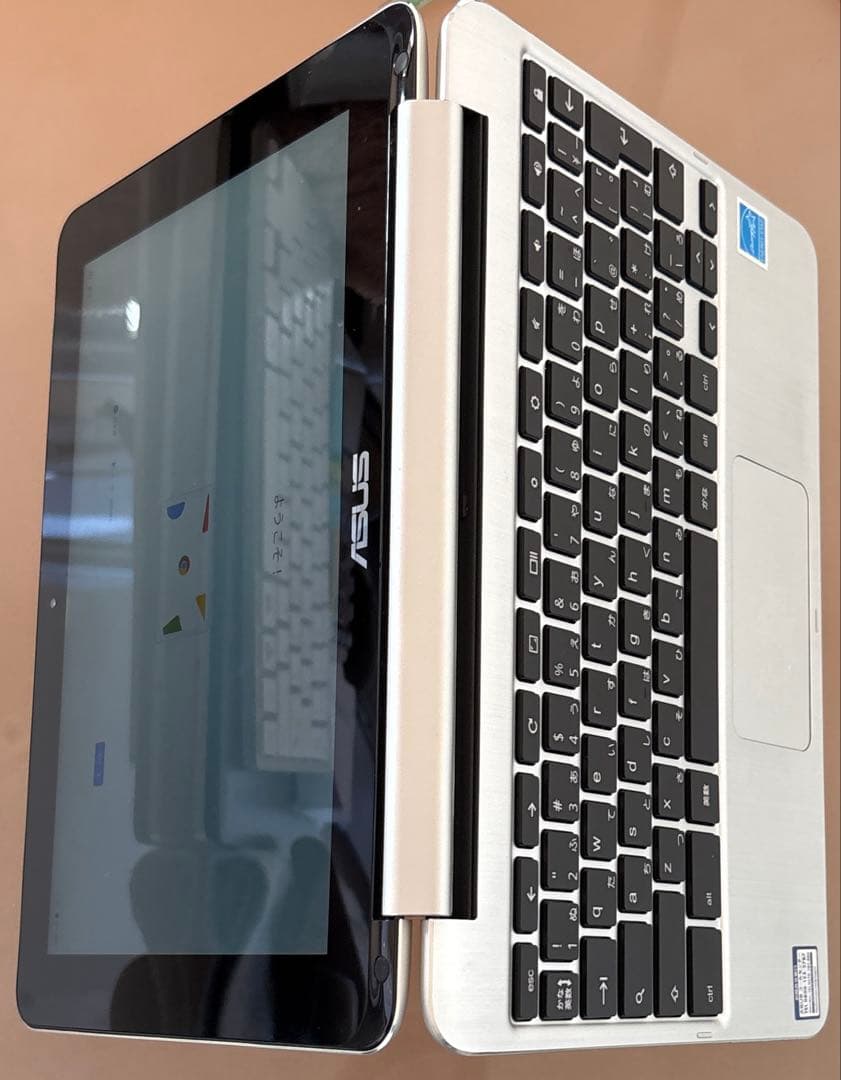 Chromebook本体 ASUS C100P Notebook PC