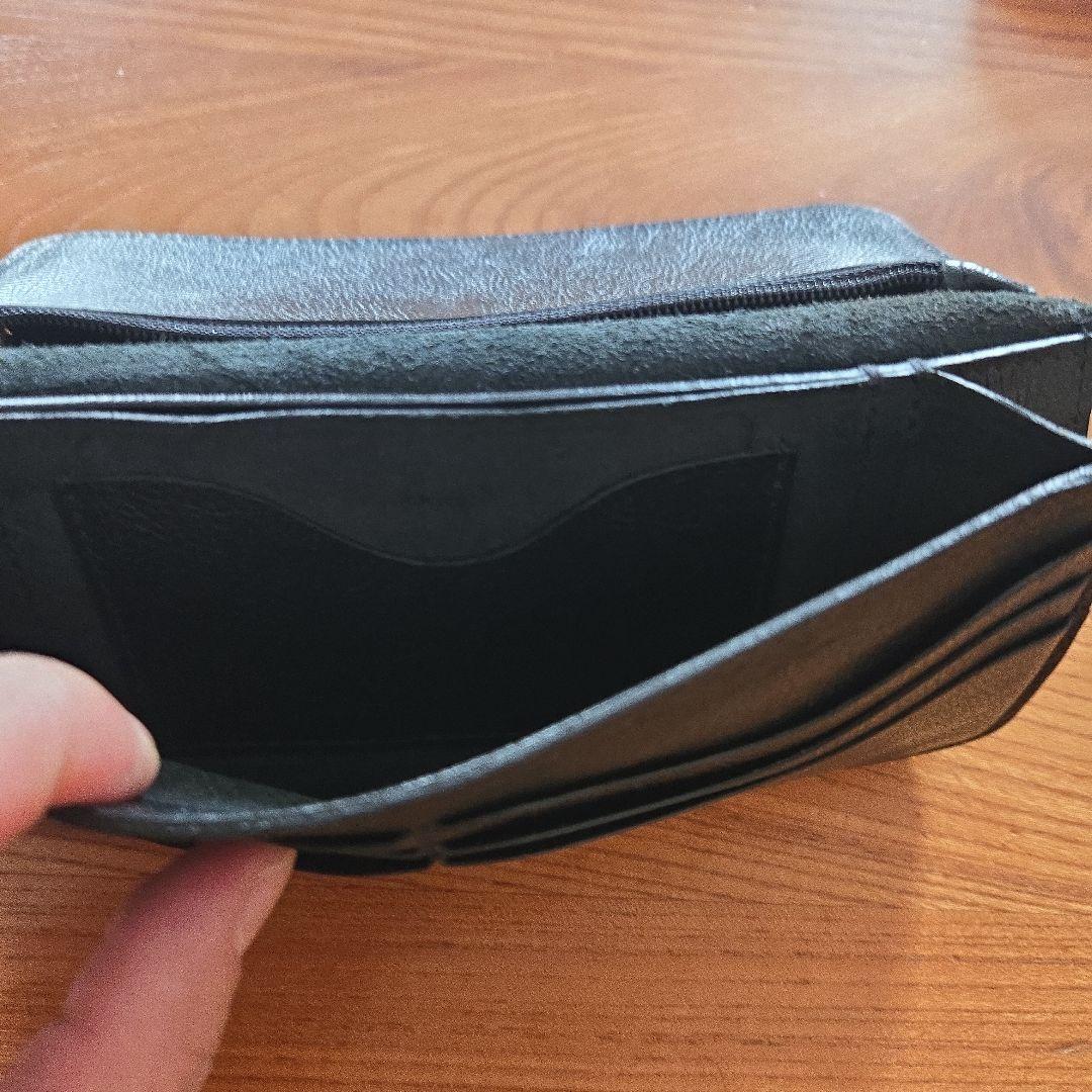 IL BISONTE　イルビゾンテ 黒 レザー 長財布 ラウンドファスナー