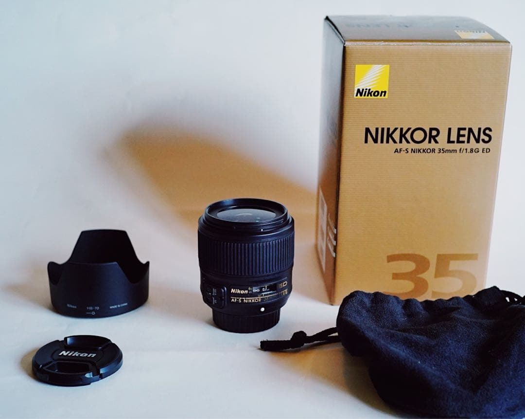 新品級 ニコン AF-S DX 35mm F1.8G /箱/説明書/フィルター付