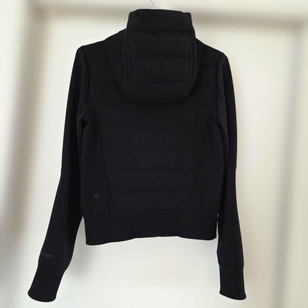 ルルレモン　 ダウン&アラウンド　軽量ダウンジャケット