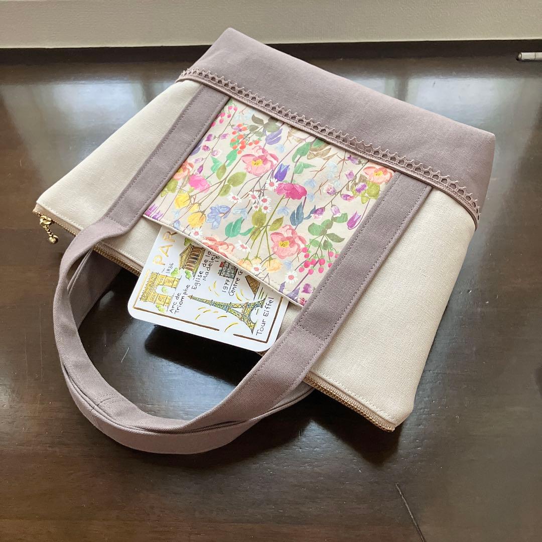 新作✦クロスステッチ❤︎ファスナーバッグ　ハンドメイド サモイロフ