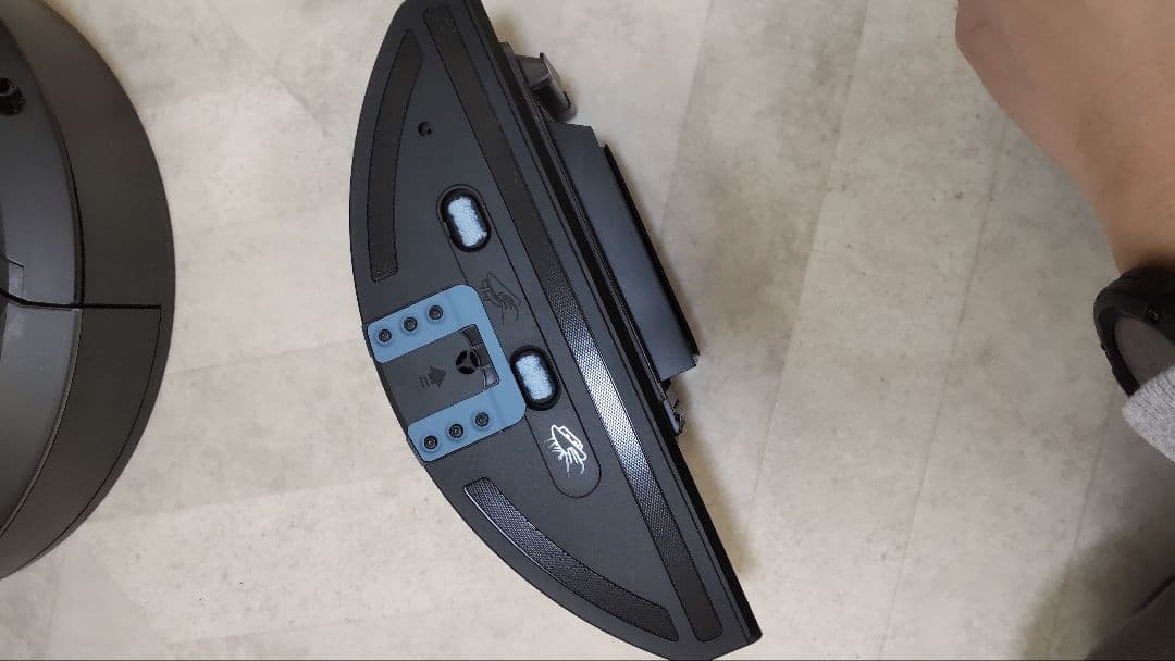 iRobot Roomba Combo j5+ロボット掃除機 水拭き掃除