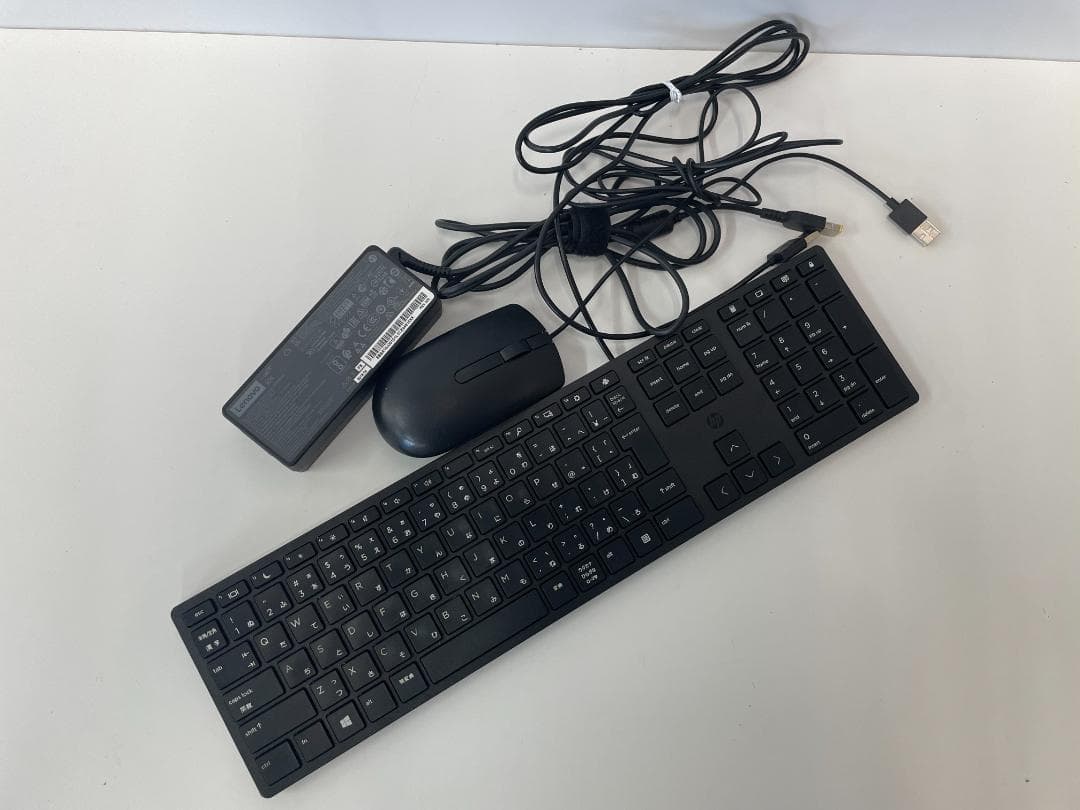 レノボ　デスクトップPC i5九世代+モニターセット(キーボード、マウス付き）