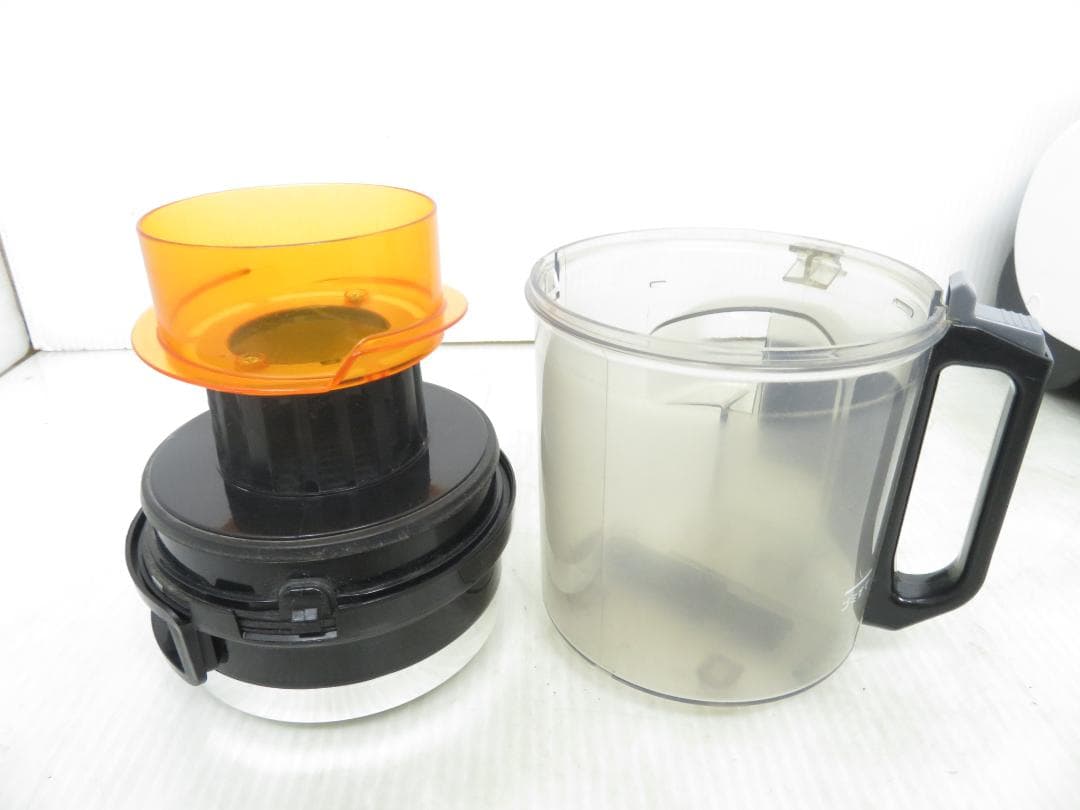 東芝 2021年製 トルネオ ミニ サイクロン掃除機 クリーナー ホワイト