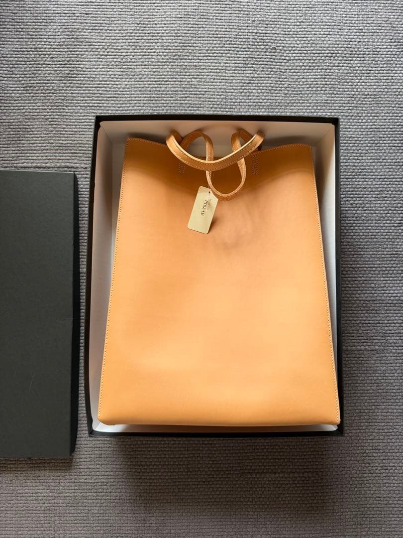 新品Pachyderm (パキダム) LV02ヌメ BAG M PT02-LV