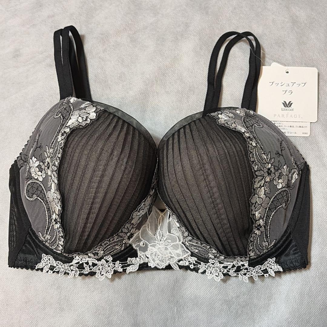 ワコール　パルファージュ　プッシュアップブラ＆ショーツ　G70　新品　匿名配送