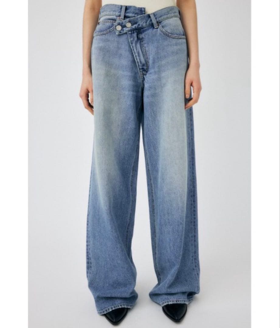 パンツ moussy CROSS WAIST WIDE STRAIGHT LBLUE