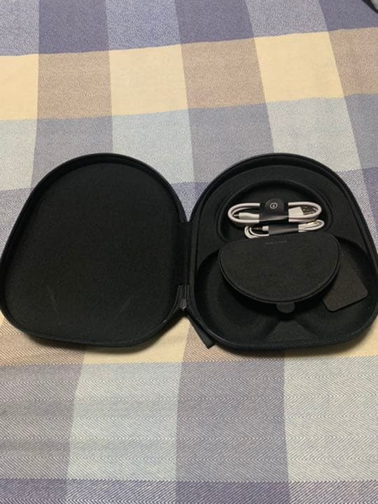 瀬戸大也選手サイン入りBOSE NC 700 LUXE SILVER