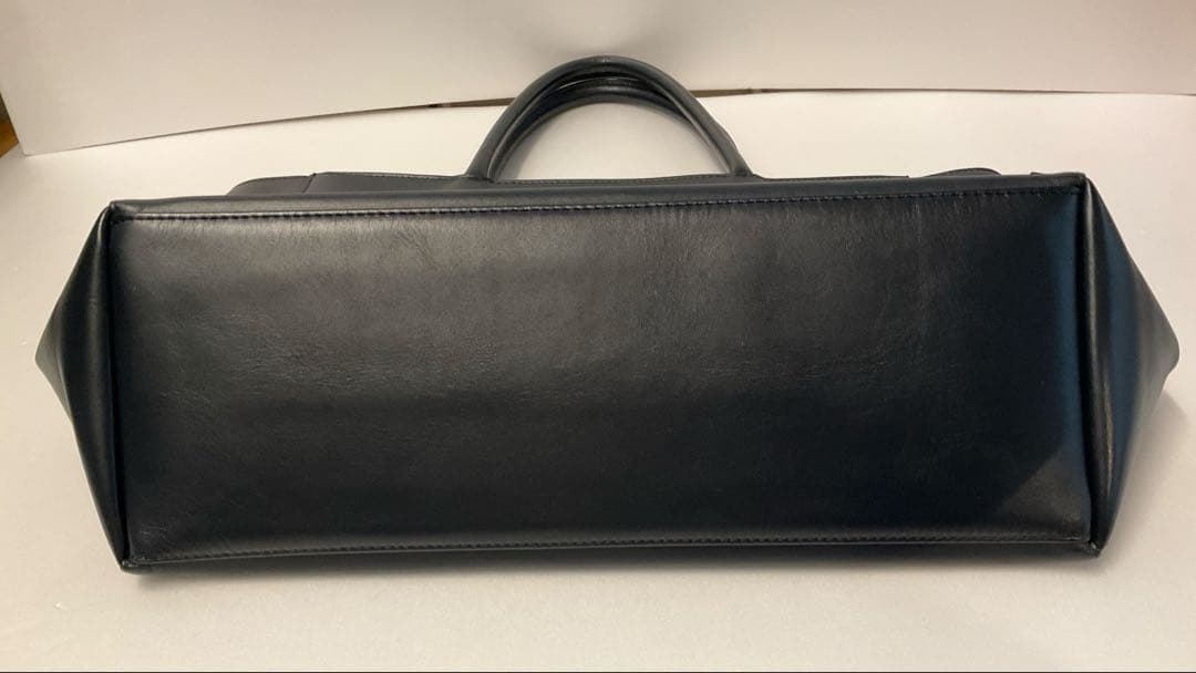 【値下げ】美品 UNITED ARROWS トートバッグ ネイビー A4収納可能