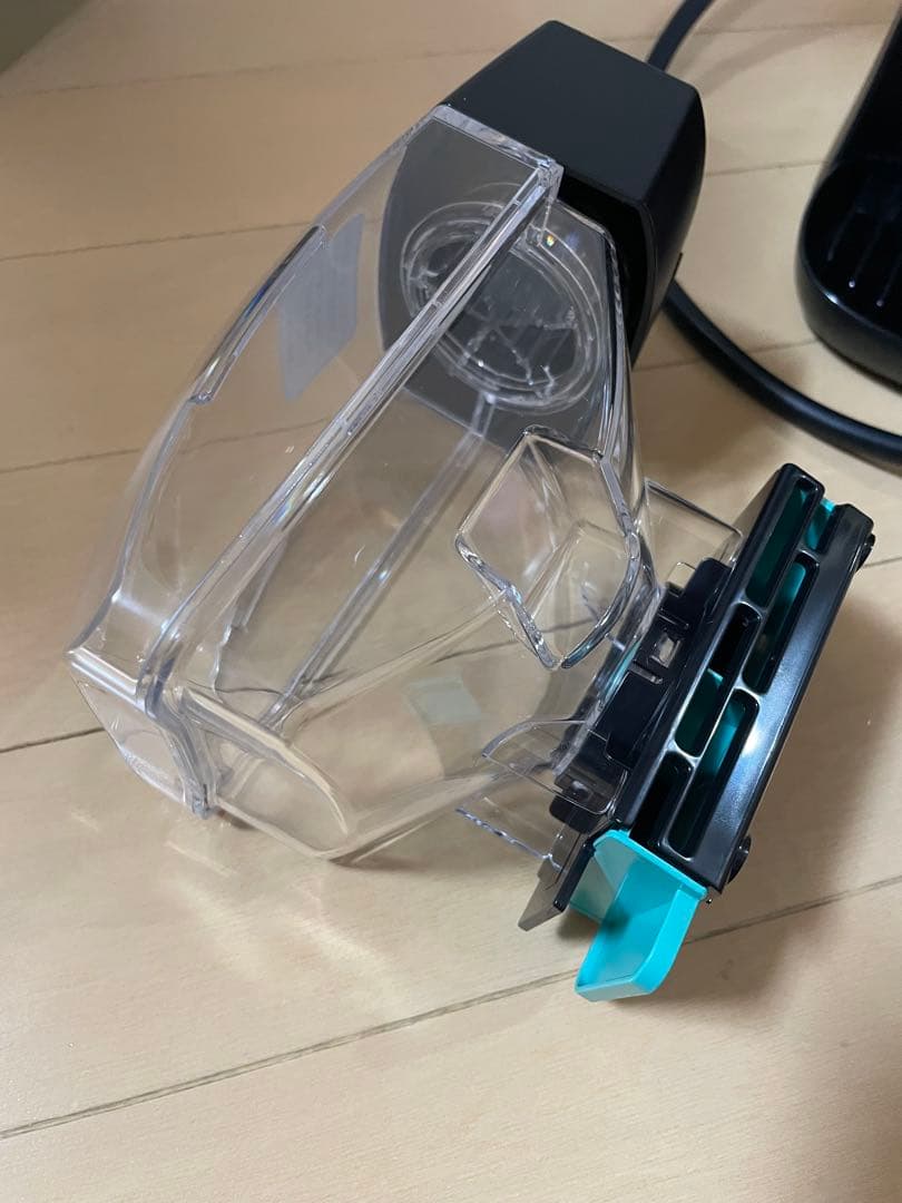 美品　ネスカフェ　バリスタ　スリム　HPM9640 ホワイト