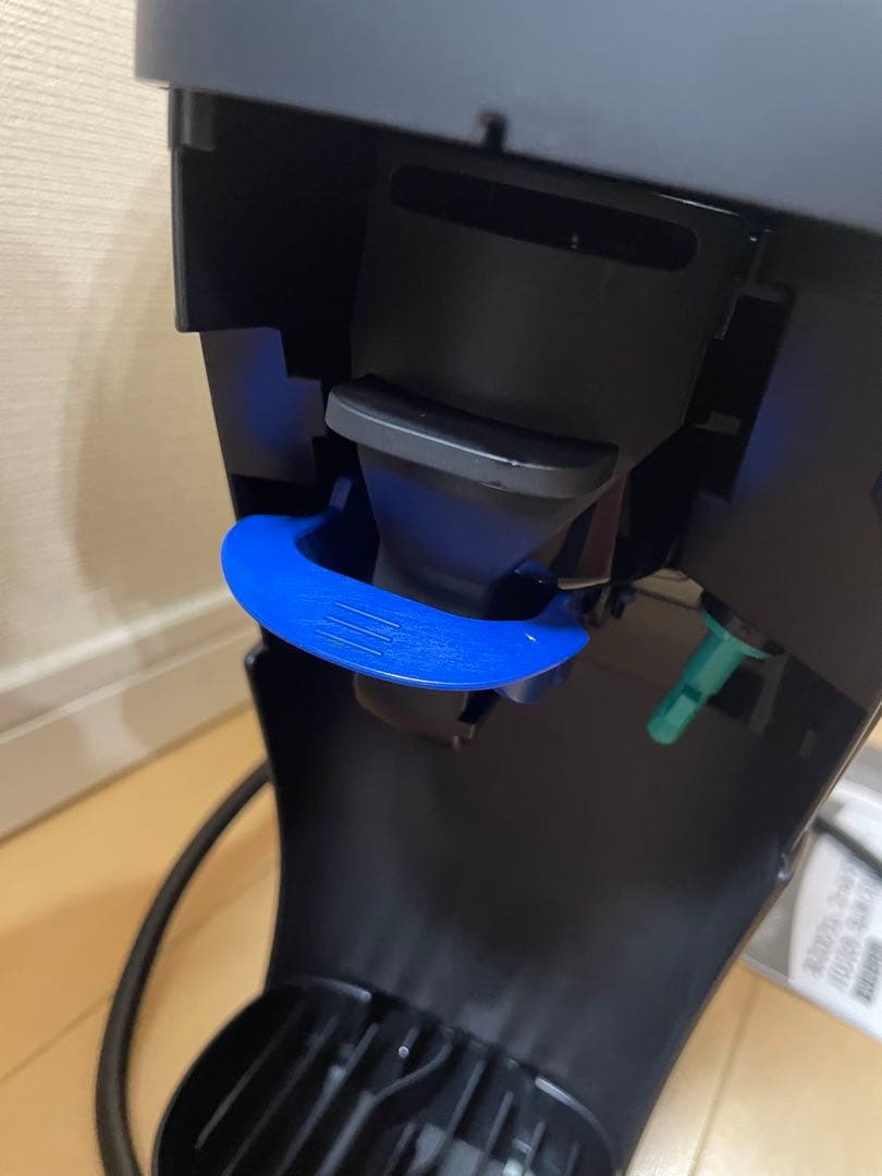 美品　ネスカフェ　バリスタ　スリム　HPM9640 ホワイト