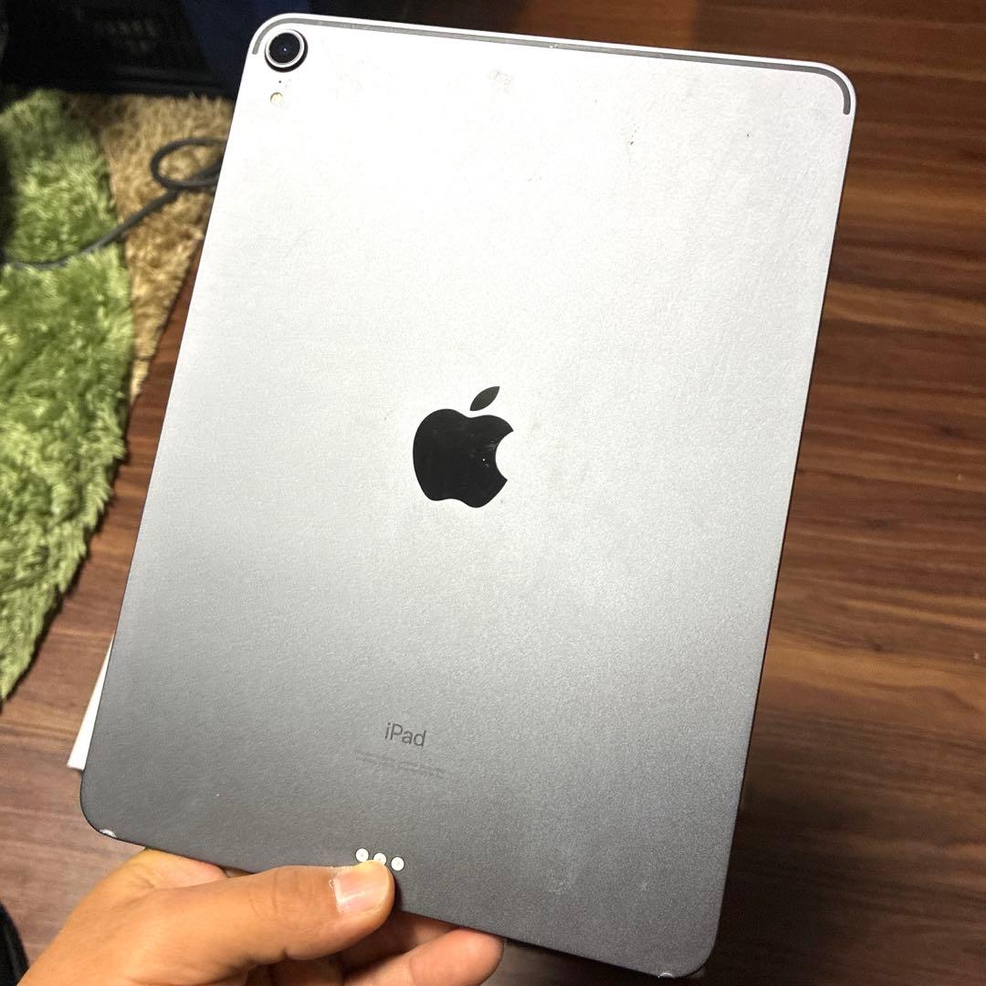 iPad Pro 11インチ 256GB 第1世代 キーボード　セット