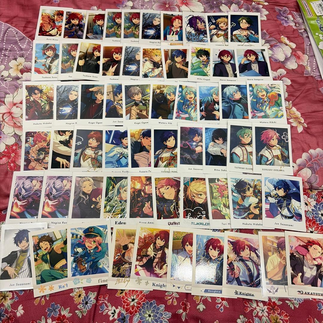 あんスタ グッズ まとめ売り 大量 380点 缶バッジ アクリルスタンド など